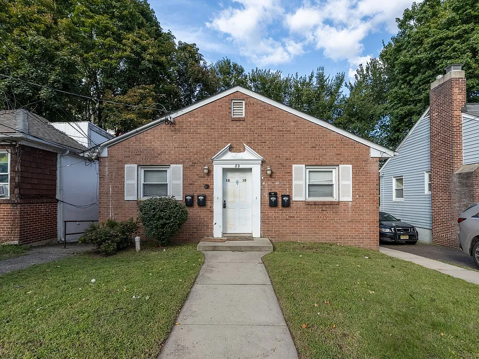 89 Welton St