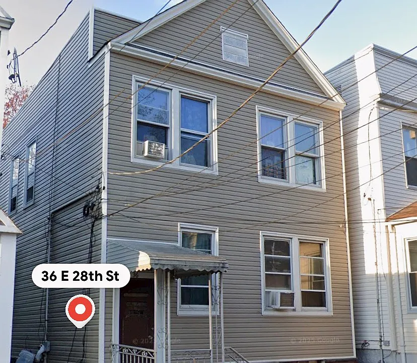 36 E 28th St #1F