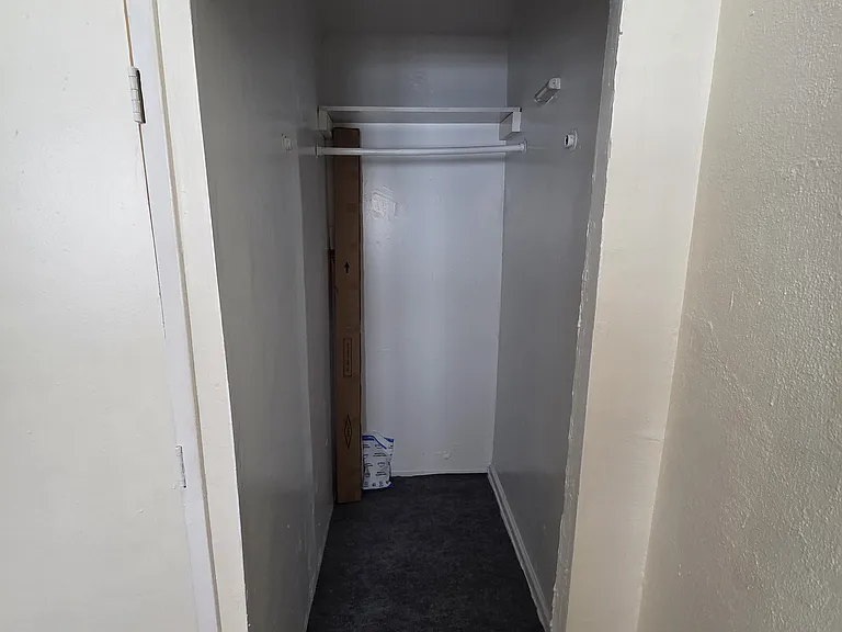 3229 Eastchester Rd — Photo 3
