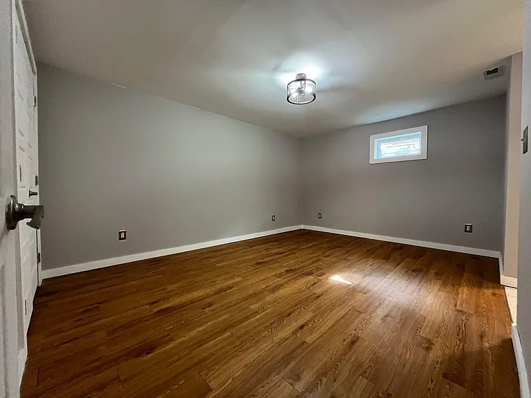 2641 Parkview Dr — Photo 13