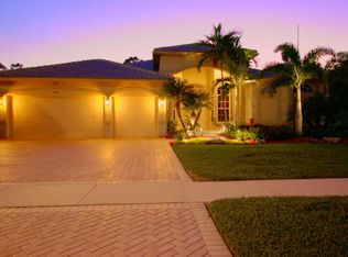2973 W Fontana Ct, Royal Palm Beach, FL 33411