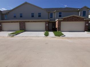 11907 Clifton Oaks Dr, Houston, TX 77099