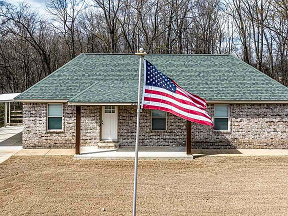 4th image of 207 Meade Lake Rd