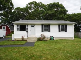 21 Cindy Ln, Mystic, CT 06355