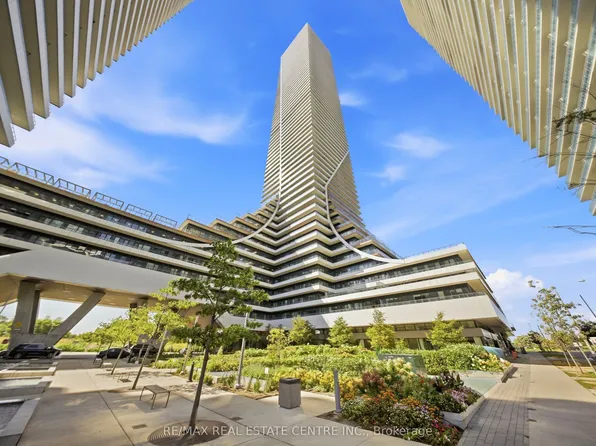 30 Shore Breeze Dr #6110, Toronto, ON M8V 0J1