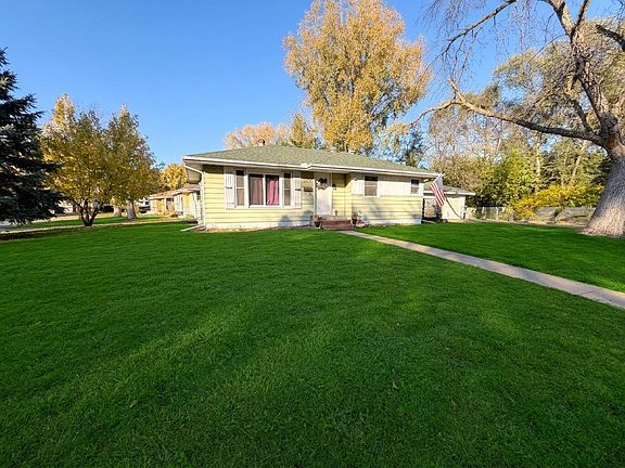 4th image of 5000 Zenith Ave N