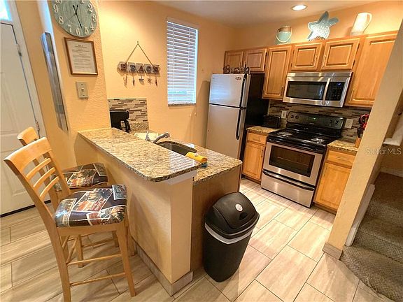 5th image of 4002 Venetian Bay Dr APT 107