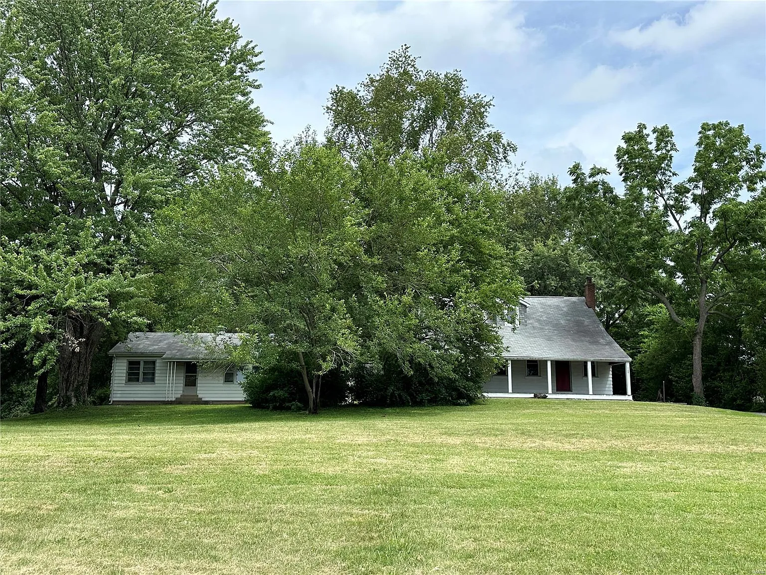 1500 Mascoutah Ave photo 1