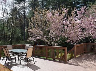 19 Davis Rd, Carlisle, MA 01741