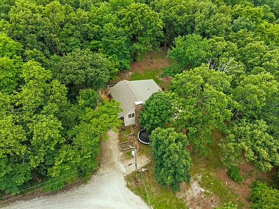 2nd image of 15495 Flat Rock Rd