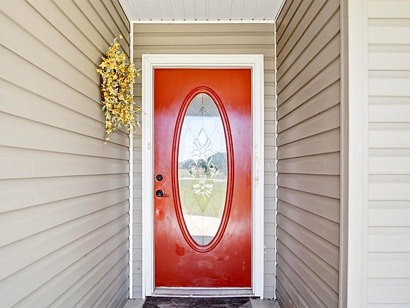 4th image of 26745 Thach Rd