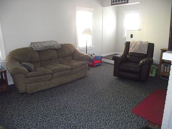 5th image of 3250 Northwood Ave