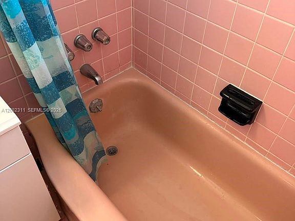 5th image of 8132 Harding Ave APT 9