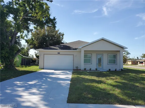 2960 Saint Charles St, Fort Myers, FL 33916