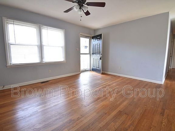 3rd image of 5151 Queensdale Dr