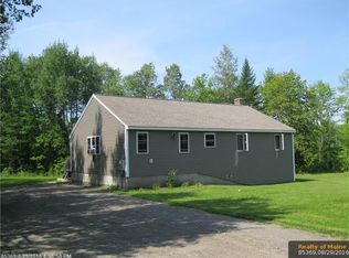 472 Raymond Rd, Palmyra, ME 04965
