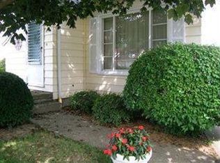 2246 Ridgelawn Ave, Youngstown, OH 44509