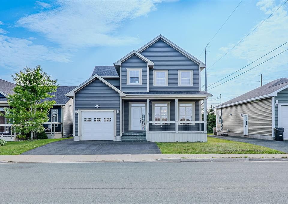 1st image of 28 Kenai Crescent