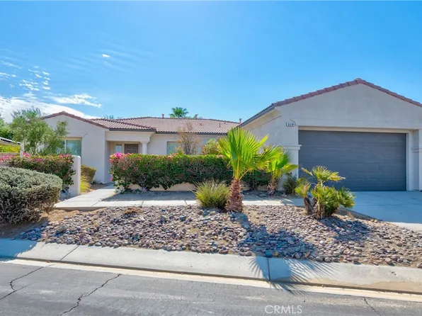 110 Francesca Ct, Palm Desert, CA 92211