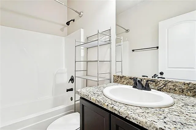 1510 Raston Dr — Photo 12