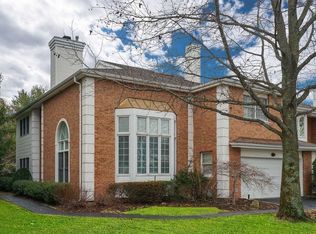 35 Hamlet Dr, Commack, NY 11725