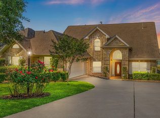 6075 Longmire Trl, Conroe, TX 77304