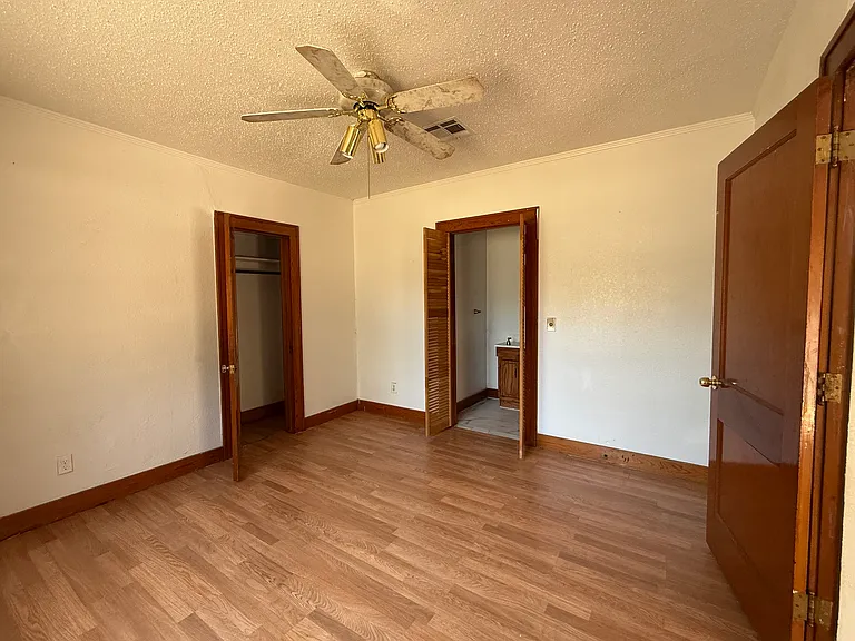 303 N Julian St — Photo 10