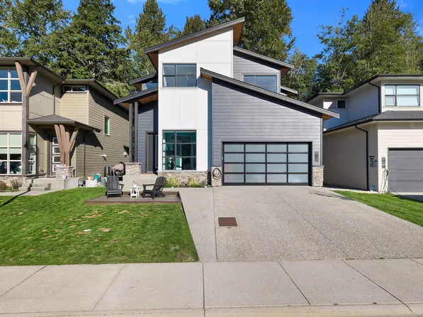 39349 Falcon Cres, Squamish, BC V8B 0Y9