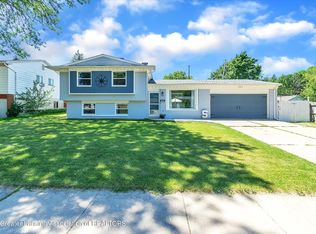 2423 Leon Ave, Lansing, MI 48906
