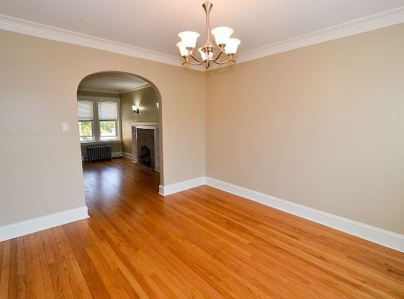 5th image of 6326 N Artesian Ave #M01r