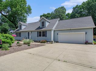 437 Johnson Rd, Michigan City, IN 46360