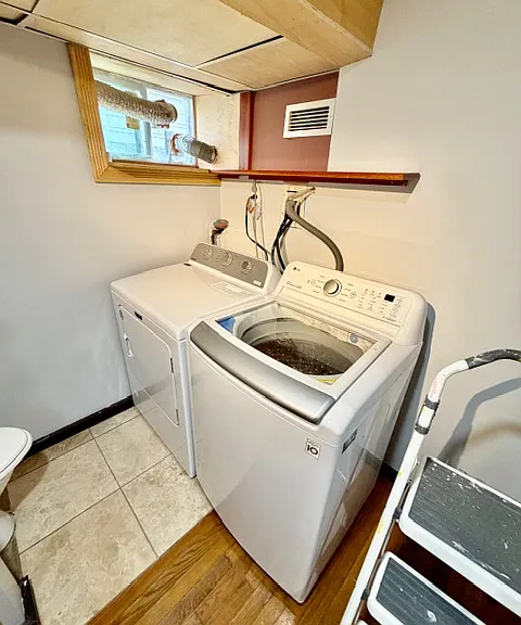 64 Robertson St — Photo 46