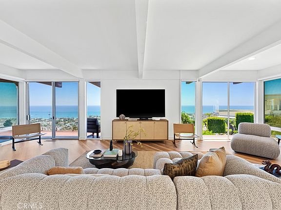 2nd image of 1201 Via La Jolla
