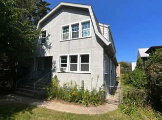 1623 Greenleaf St #2, Evanston, IL 60202