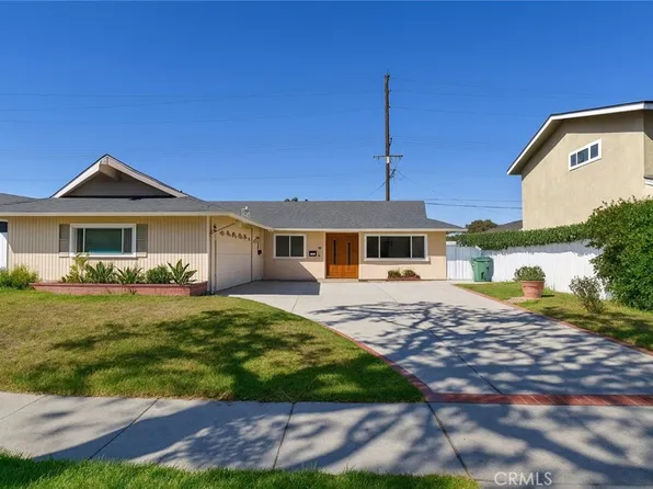 6631 Walton Dr, Huntington Beach, CA 92647