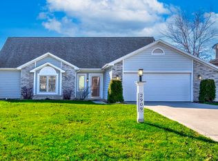 2909 Easton Ridge Pl, Fort Wayne, IN 46818