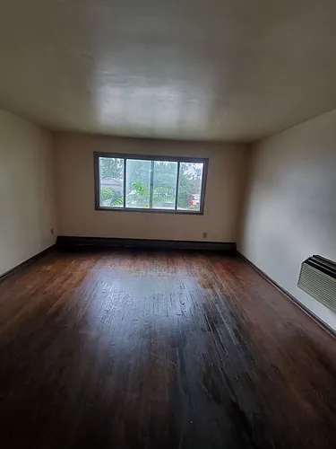 Floor plan 106