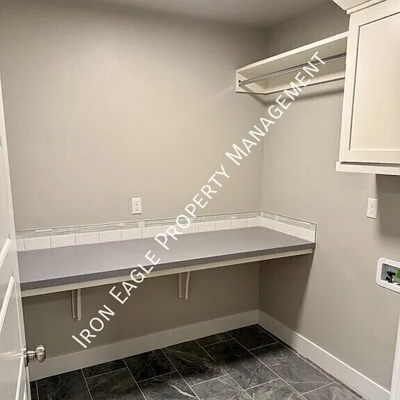 76 E Ranch Dr — Photo 10