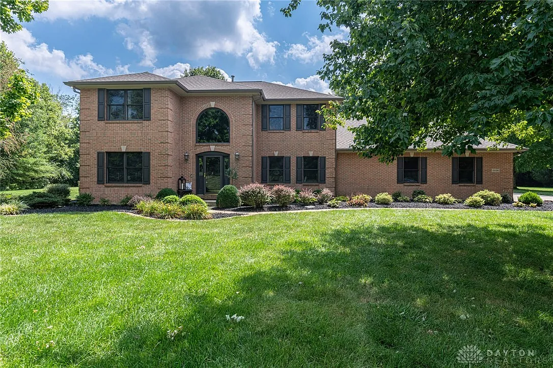 2936 River Edge Cir photo 1