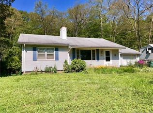 113 Mountain Rd, Cheshire, CT 06410