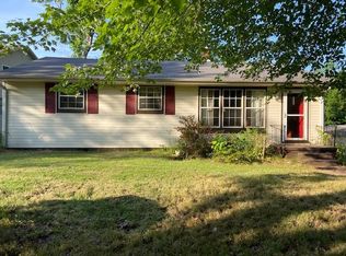 230 Eva Beach Dr, Eva, TN 38333