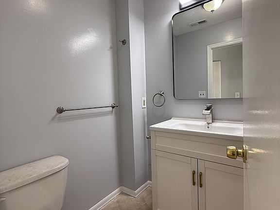 5th image of 2611 S 9th St APT 2