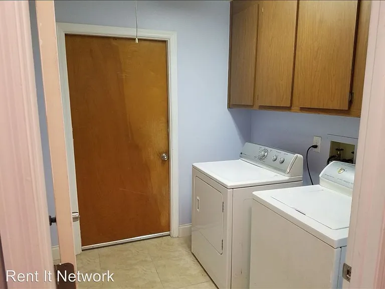 2205 Cypress Point Dr E — Photo 23