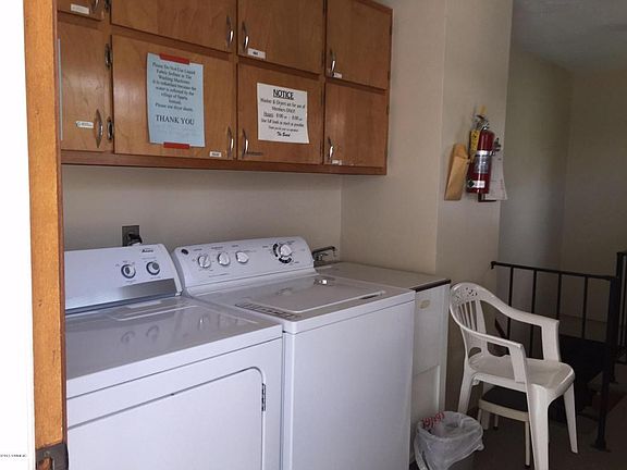 5th image of 484 Leisure Acres St #484