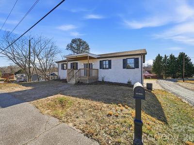 2944 Us Highway 70 Hwy, Connelly Springs, NC, 28612