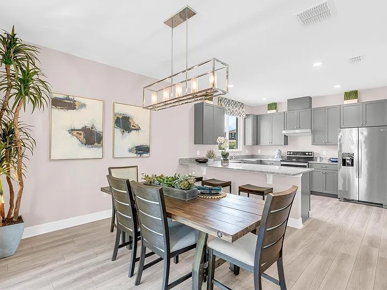 2729 Sanctuary Dr — Photo 15