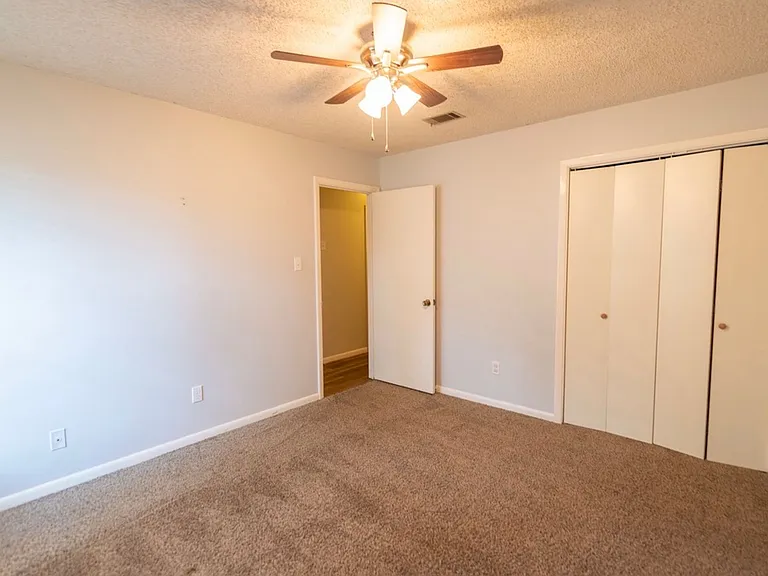 1016 Grayland Dr — Photo 12