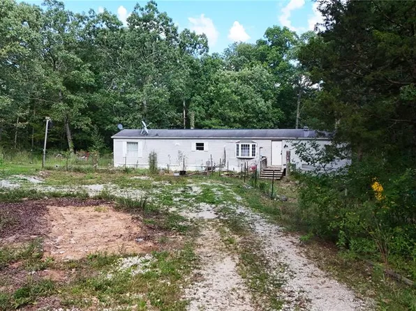 310 Linda Dr, Lonedell, MO 63060