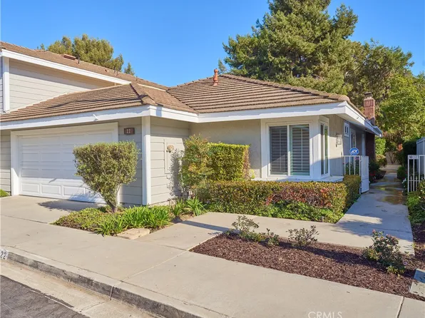 22 Cedarlake #50, Irvine, CA 92614