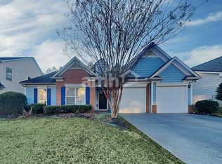 2935 Cooper Woods Ln, Loganville, GA 30052
